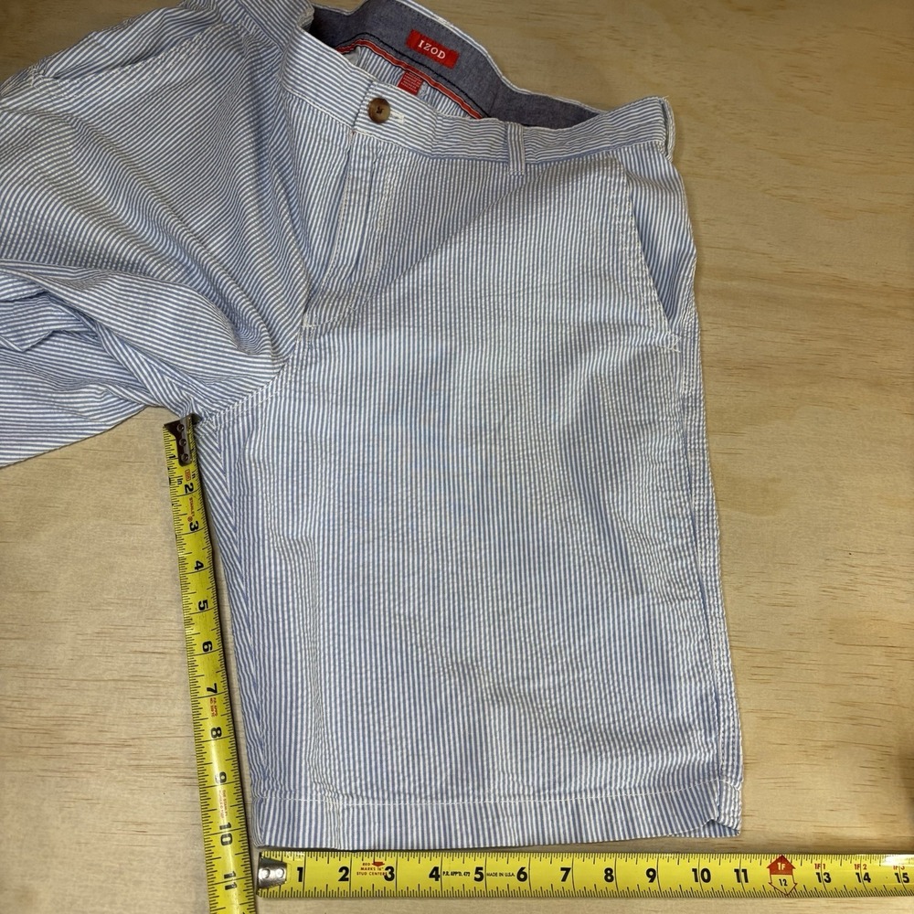 IZOD Men's Shorts Size 36 x 10.5 Seersucker Blue White Striped FLAT FRONT CHINO - Picture 6 of 6